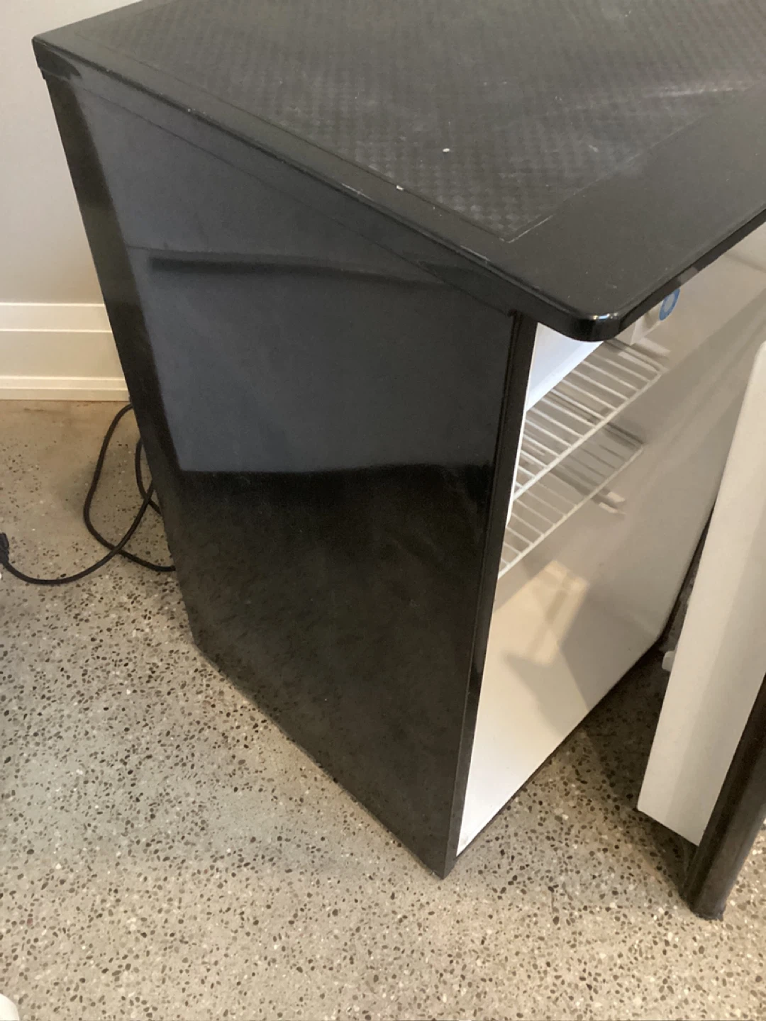 Black Mini Fridge - photo 2