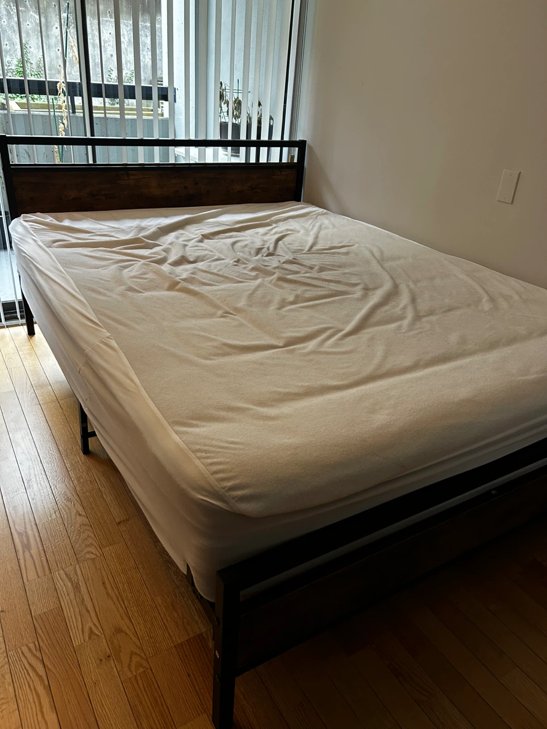 Alwyn Home 10 Mattress - Queen Size - photo 3