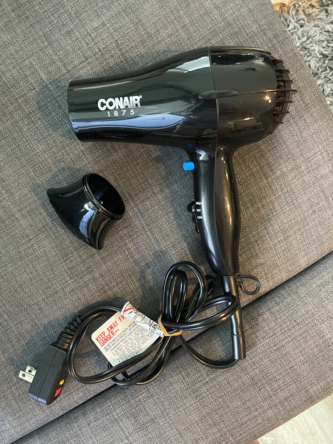 Conair 1875 Watt Hair Dryer with Concentrator Nozzle