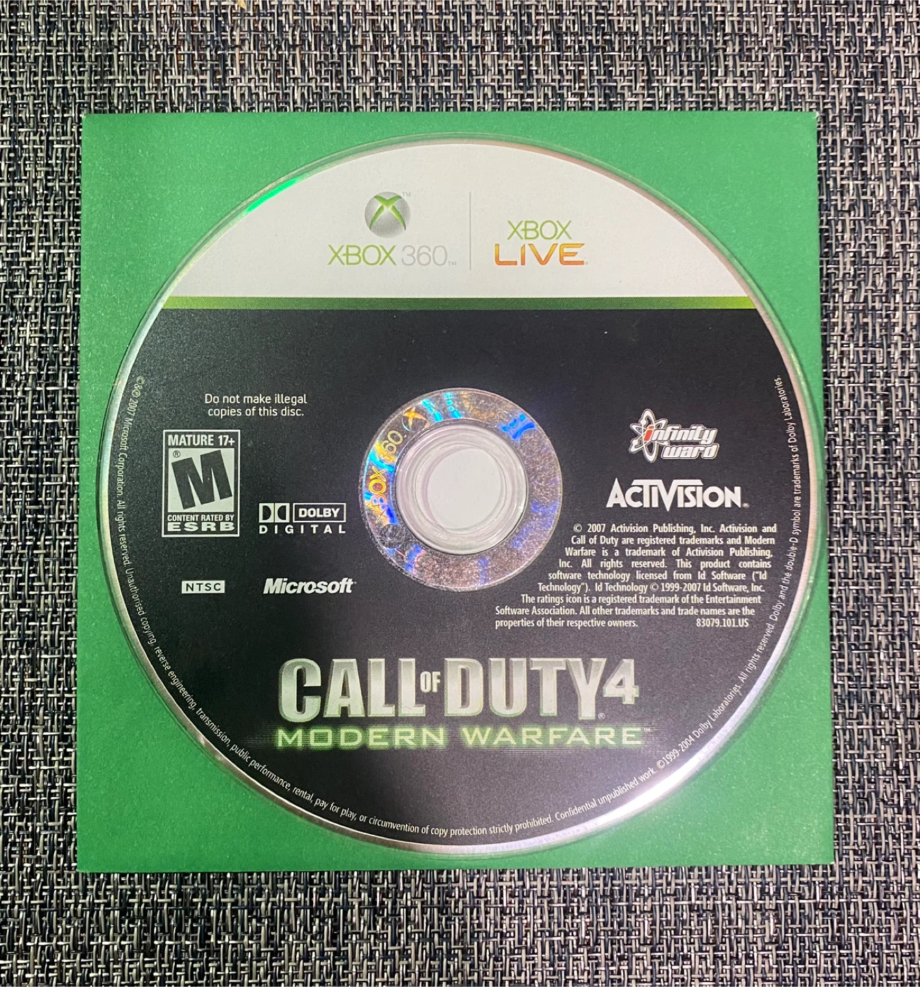 Call of Duty 4: Modern Warfare Xbox 360 Game Disc