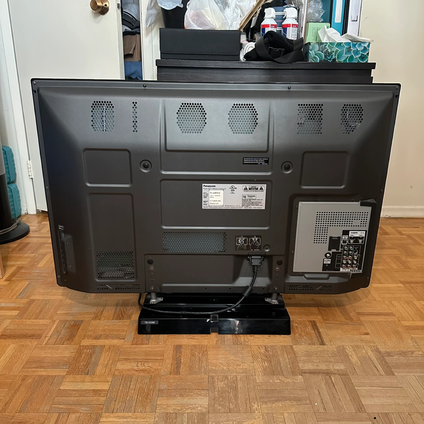 Panasonic 42” Plasma HDTV w/ Stand & Remote - photo 3