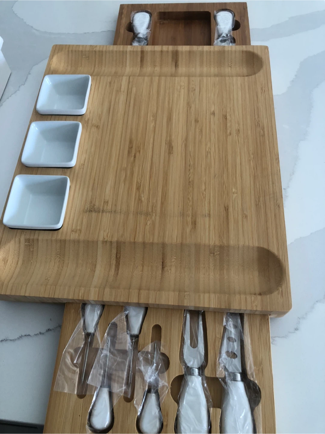 Cheese Board with Cutlery Set 🧡 - Like New - photo 2