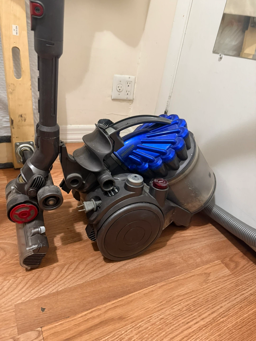 Dyson Ball Animal 2 Upright Vacuum Cleaner