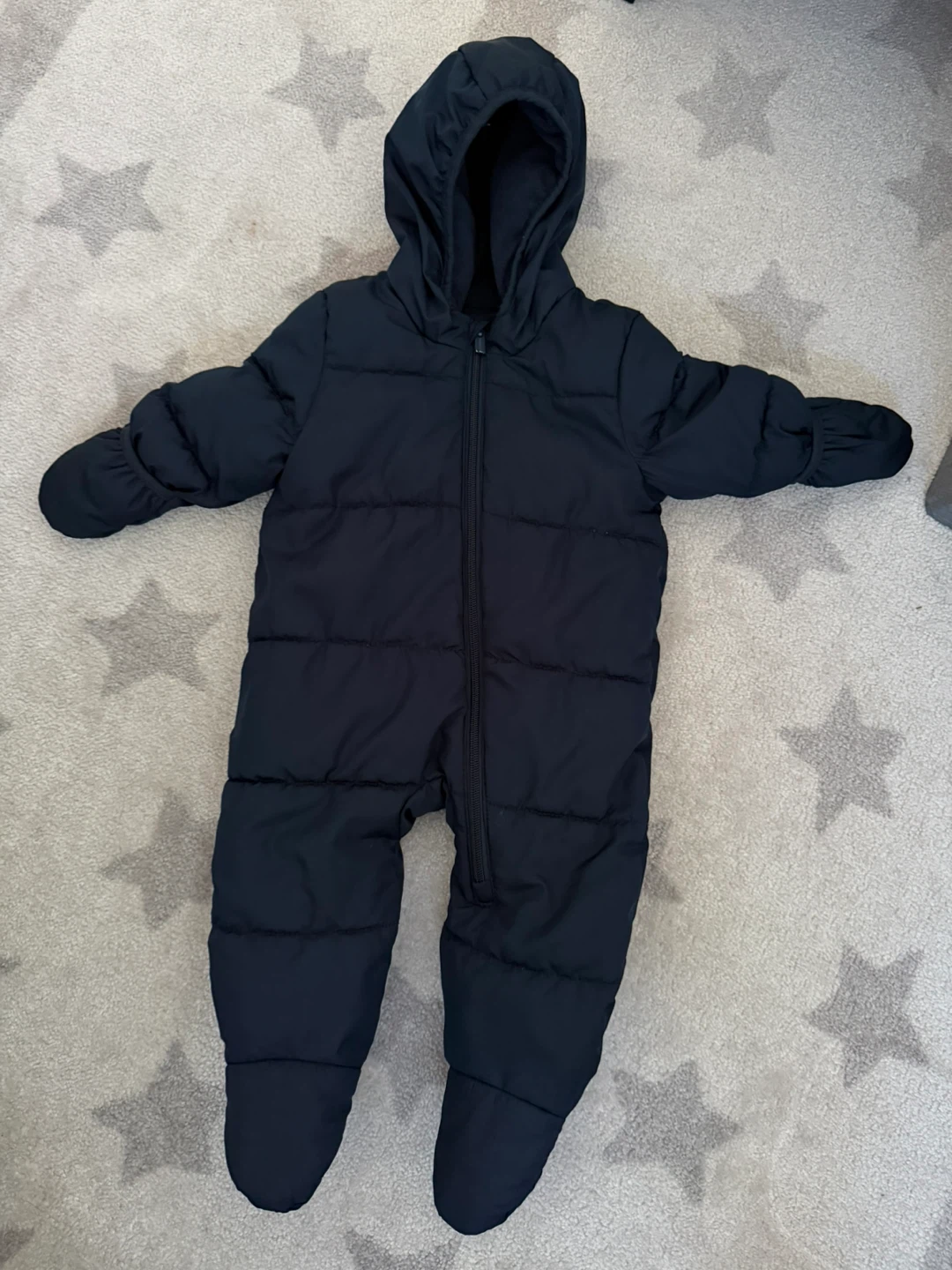 Old Navy Navy Blue Puffer Snowsuit Bunting - Size 6-12 Months