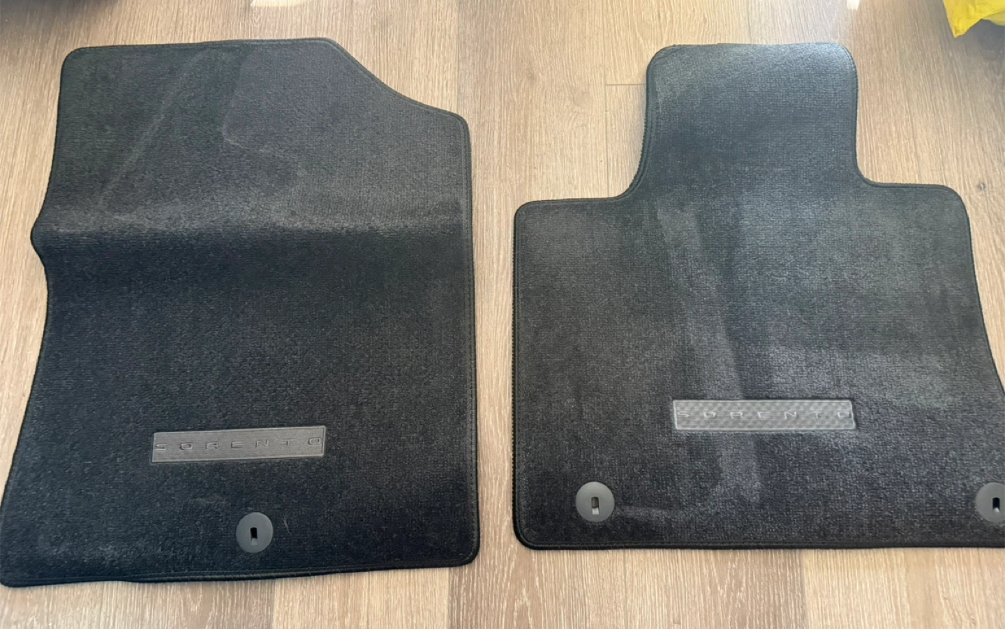Kia Sorento Floor Mats Set - photo 3