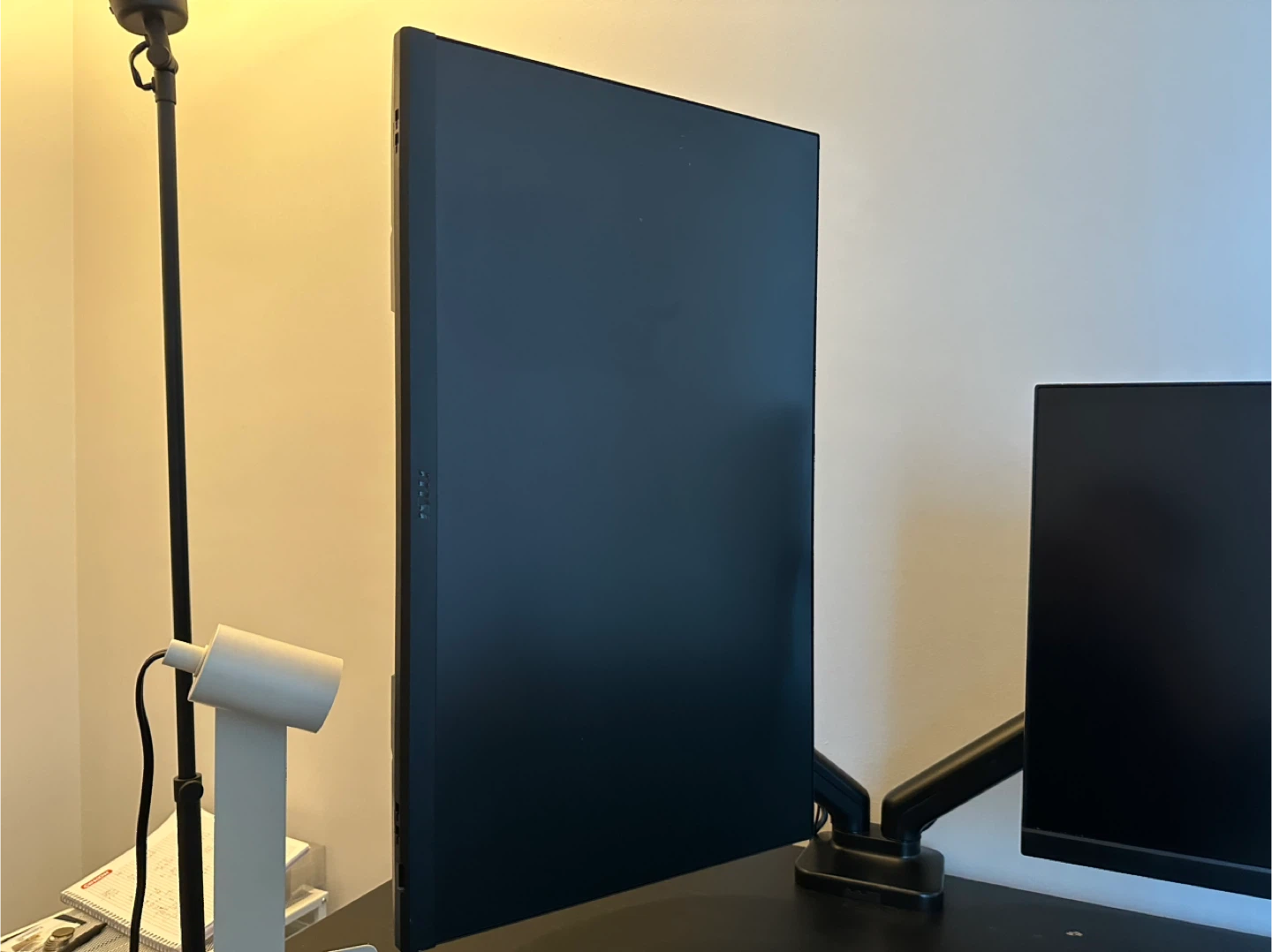 2K 27" 170Hz Gaming Monitor + Free 1080p & Arm - photo 3