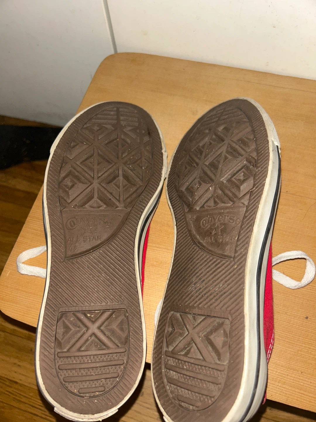 Woman’s 6.5 Converse All Star Red Low top - photo 3
