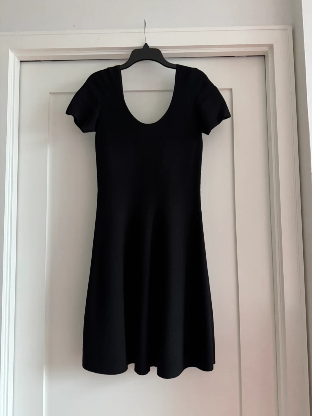 THEORY BLACK Classy DRESS Cocktail Dress Size M paid $400+ - photo 3