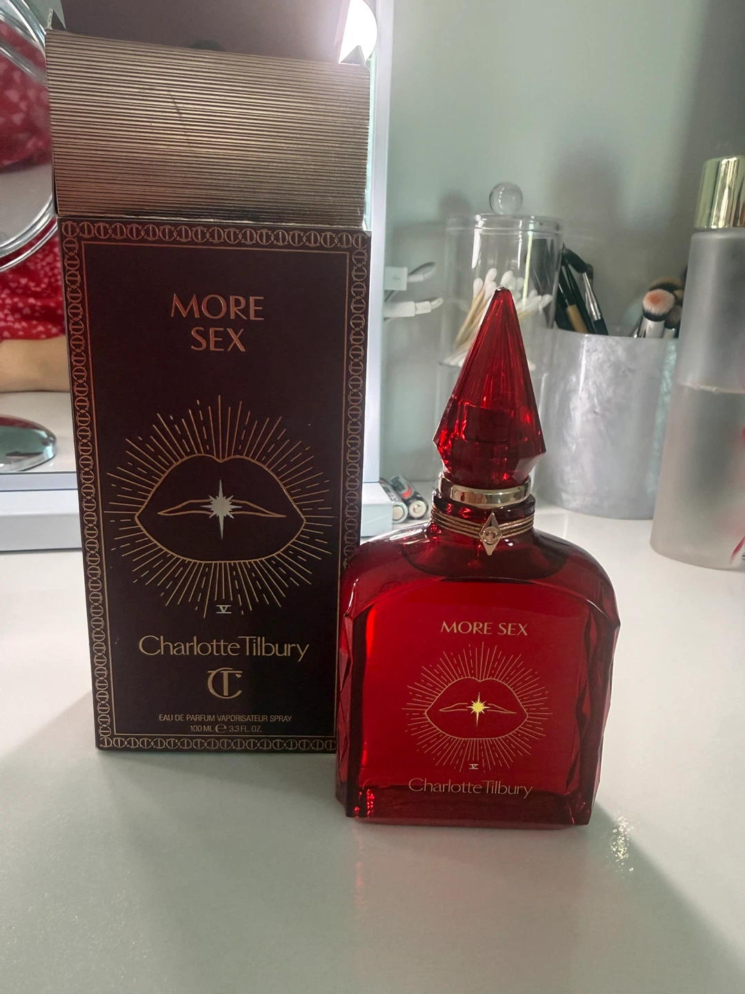 Charlotte Tilbury More Sex Eau de Parfum
