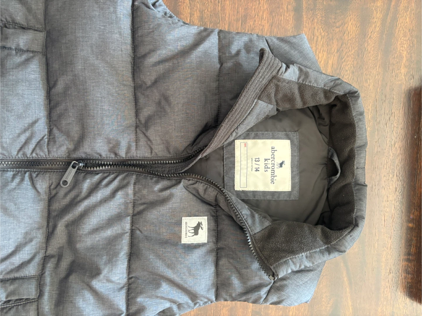 Abercrombie Kids Puffer Vest Grey Size 13/14 - photo 3