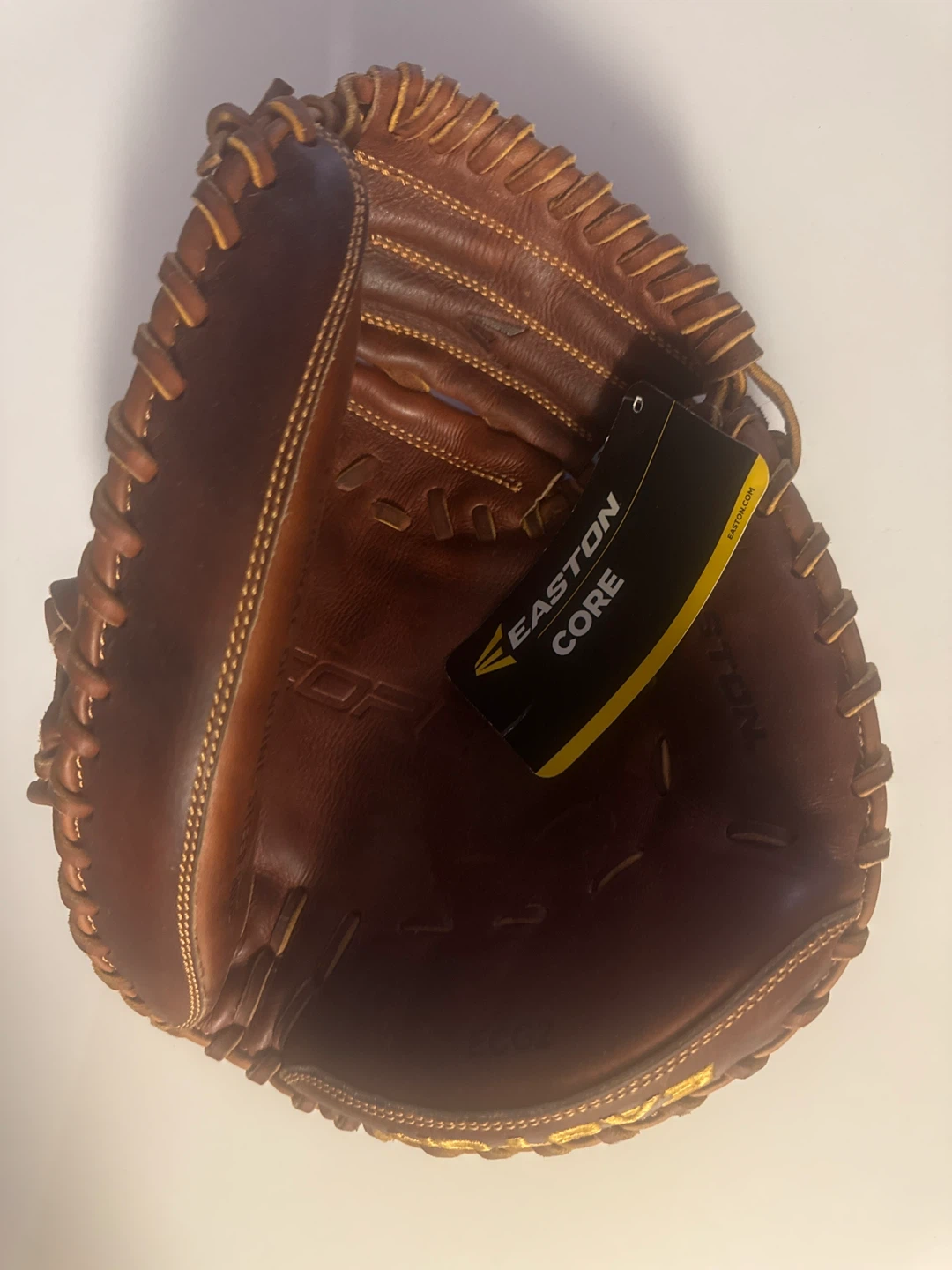 Easton ECG2 Baseball Catcher's Mitt