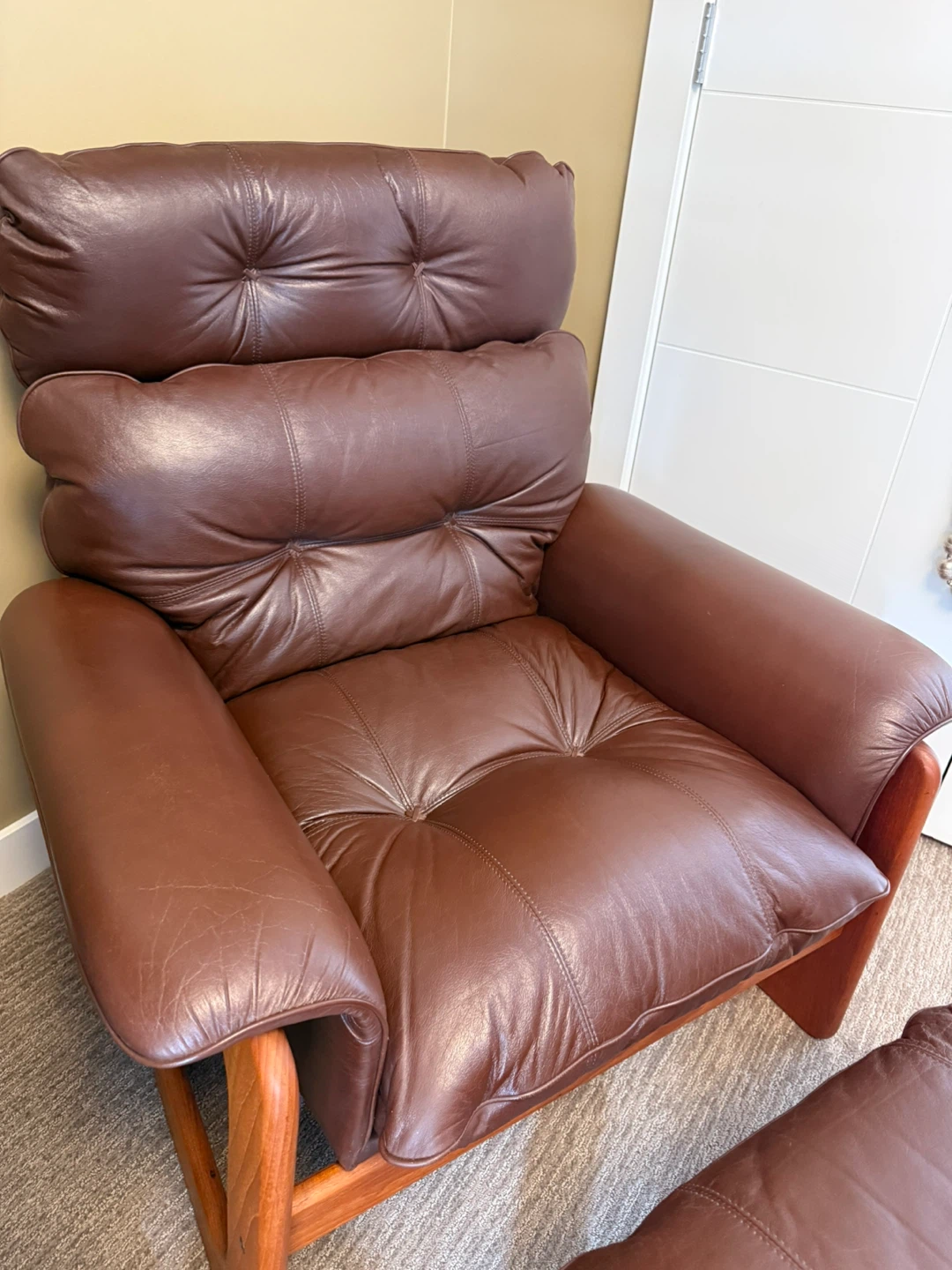 Mid Century Modern Leather & Teak Armchair with Foot Stool - photo 2