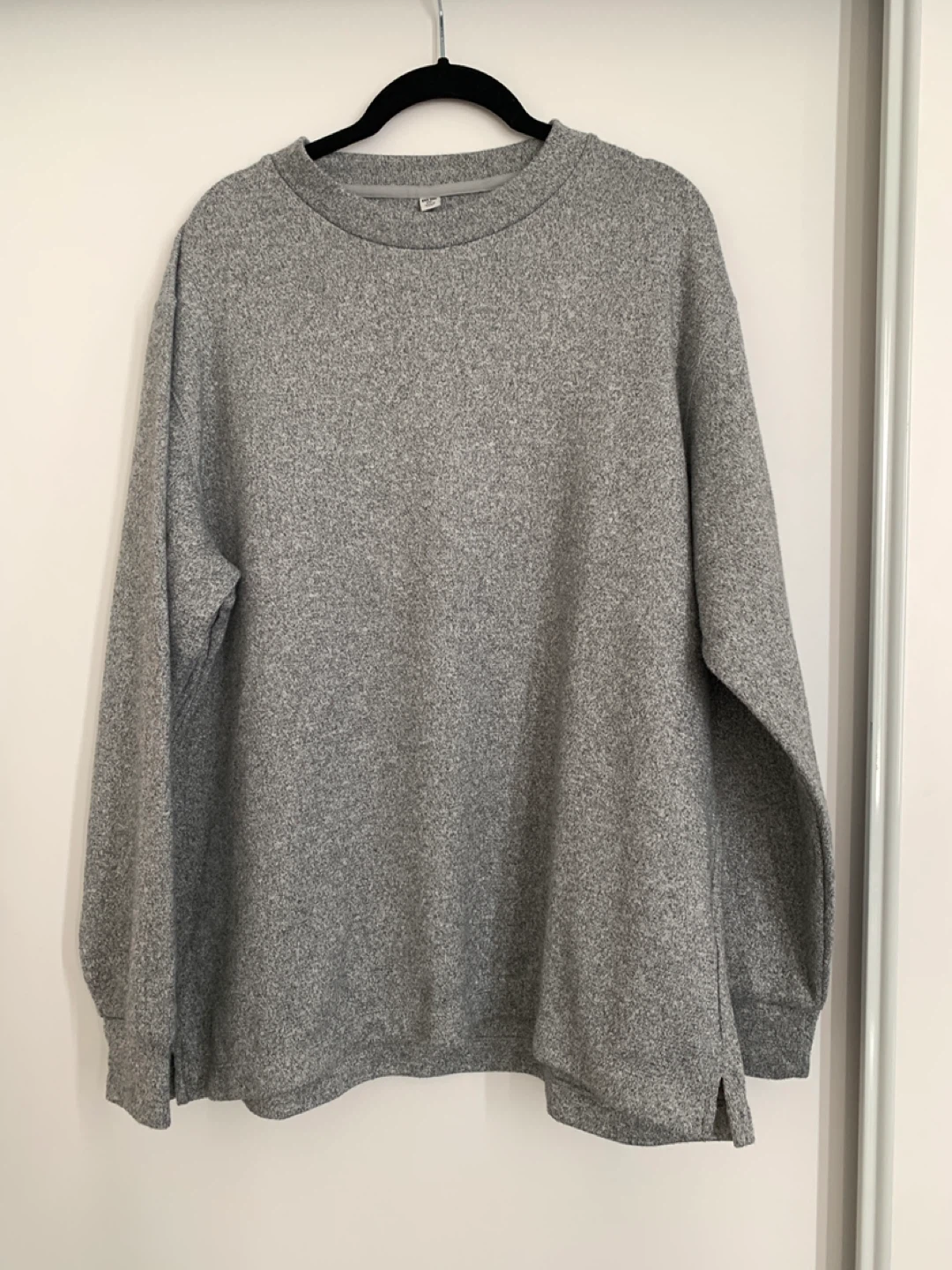 Uniqlo Grey Marled Crewneck Sweatshirt - XXL