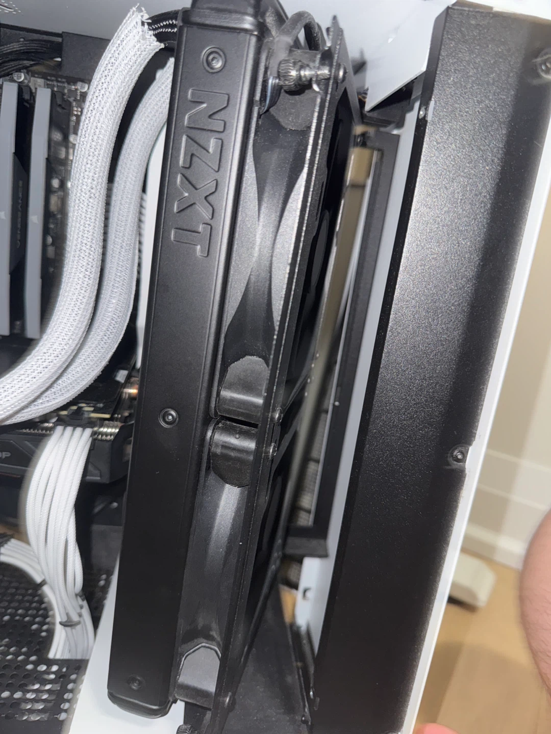 NZXT Kraken X 63Series All-in-One Liquid CPU Cooler - photo 3