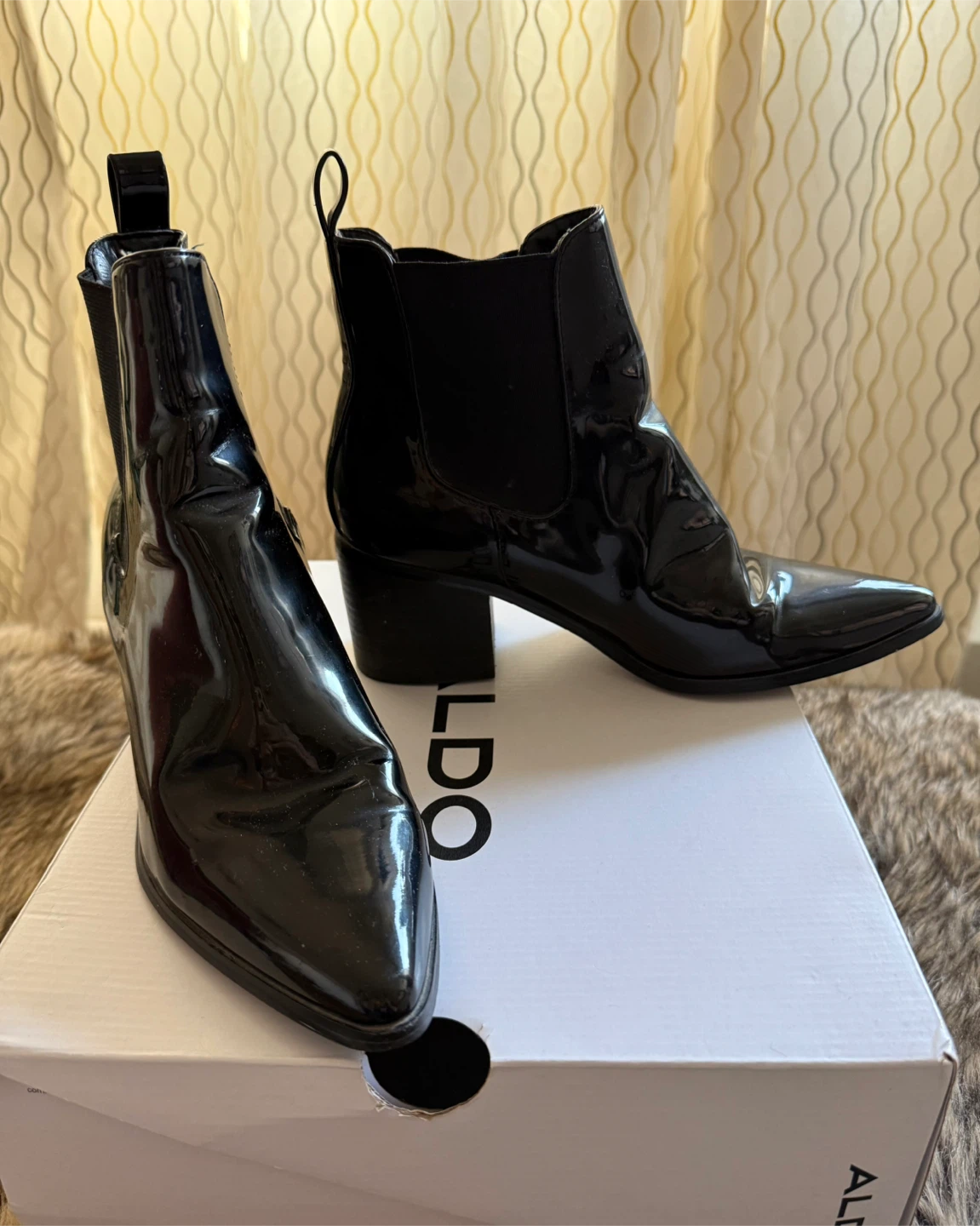 Aldo Black Patent Ankle Boots - photo 2