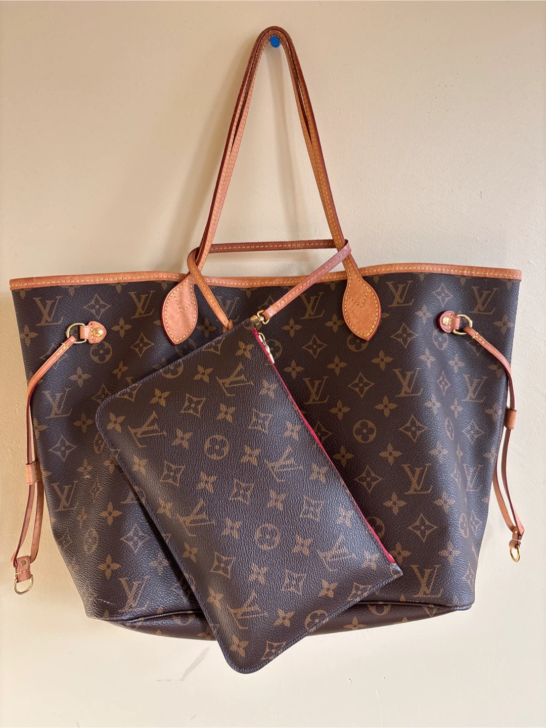 Louis Vuitton Monogram Canvas Neverfull MM Tote Bag with Pouch