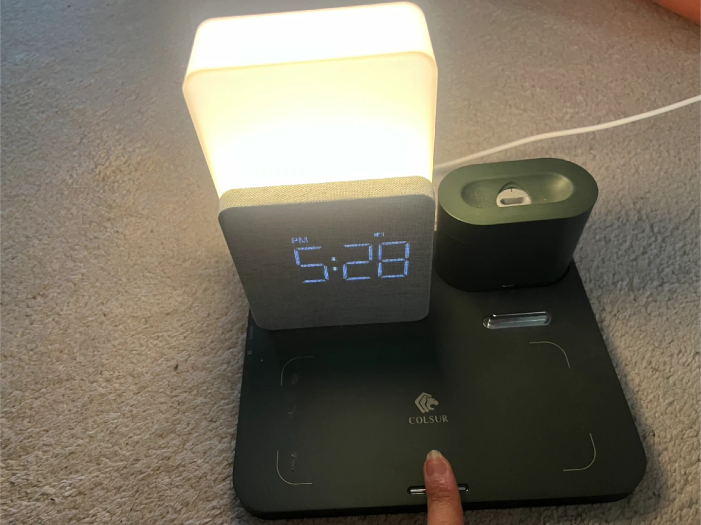 COLSUR Wireless Charging Lamp with Digital Clock - photo 2
