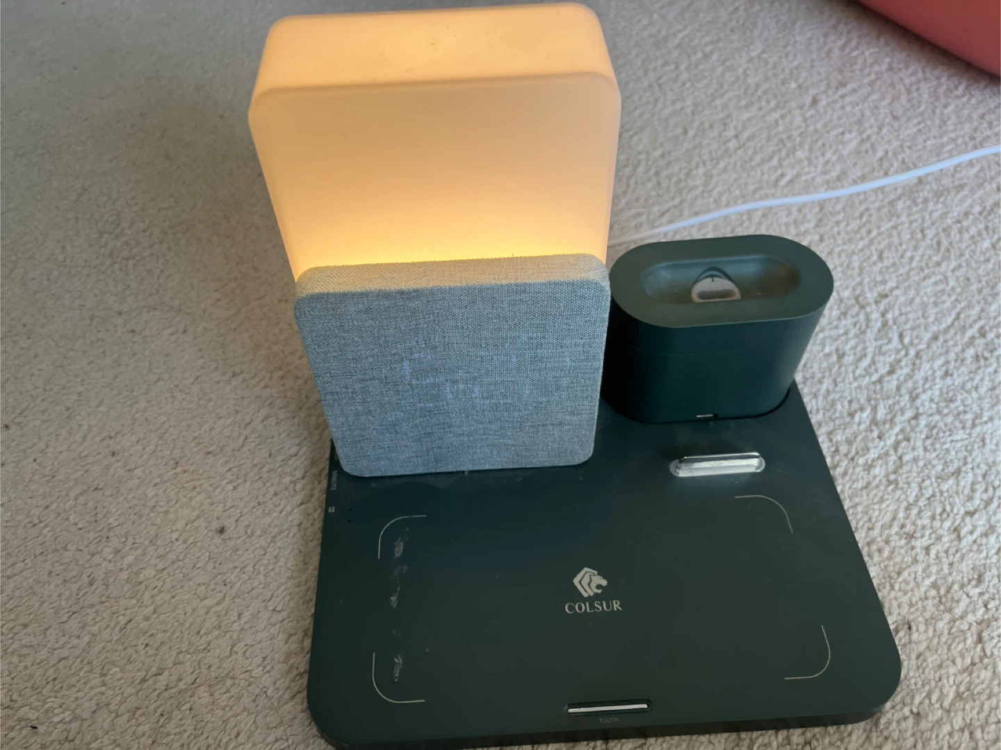 COLSUR Wireless Charging Lamp with Digital Clock - photo 4