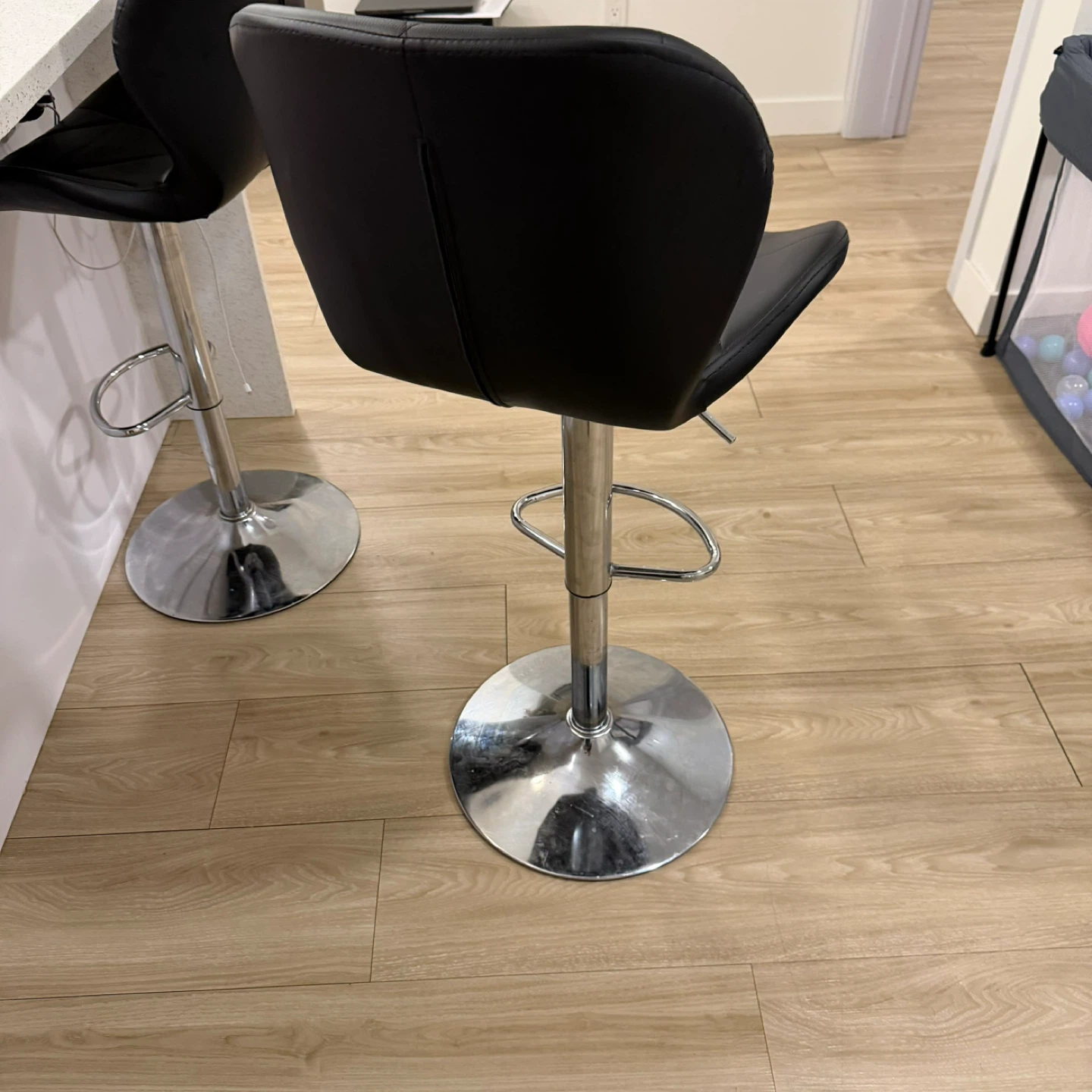 Bar Stool - photo 2