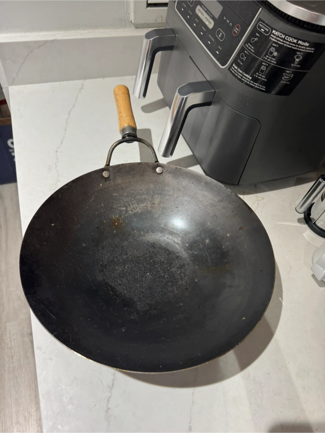 Carbon Steel Wok with Wooden Handle