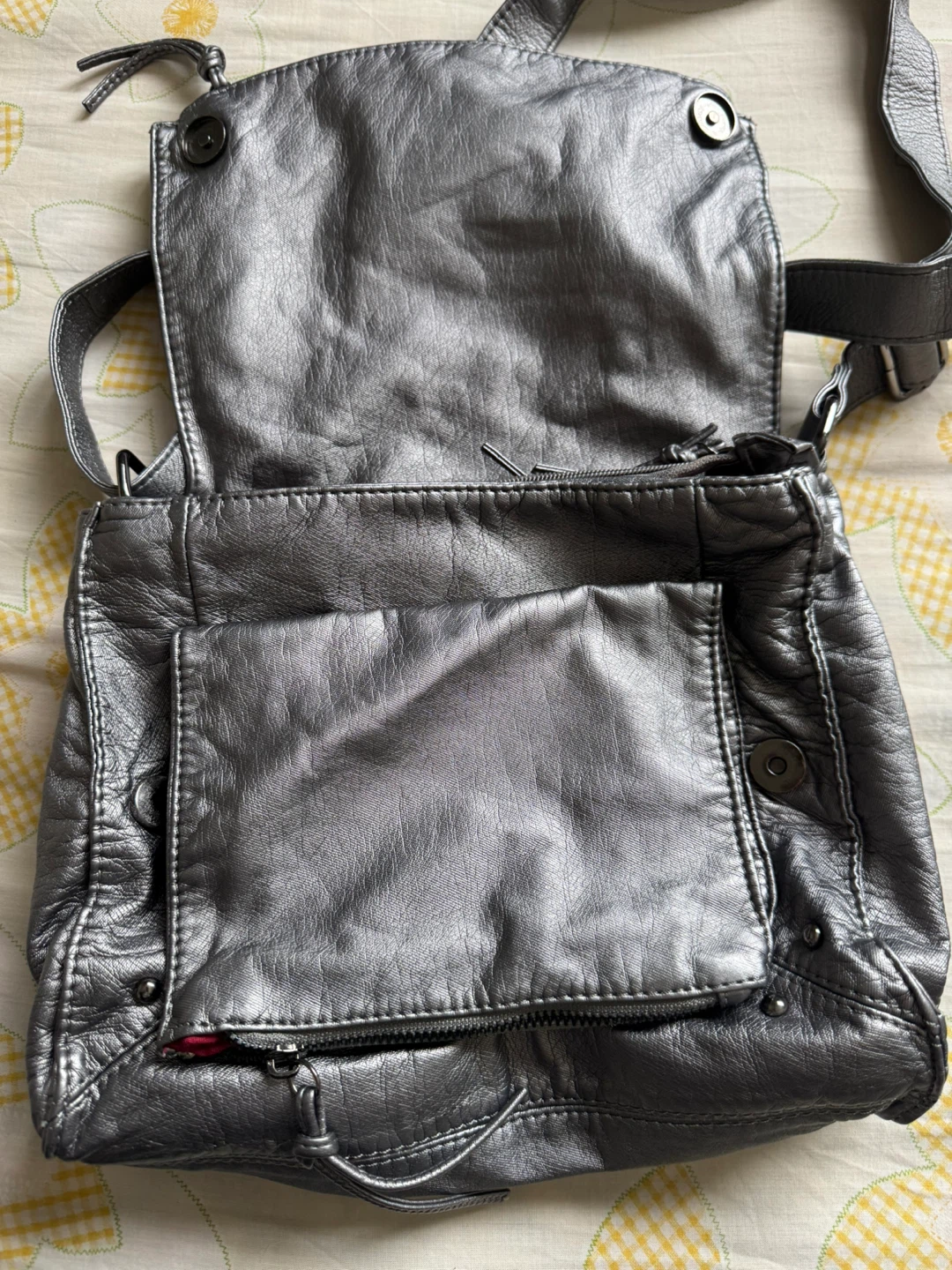 Matthew Cox Silver Shoulder Bag - photo 2