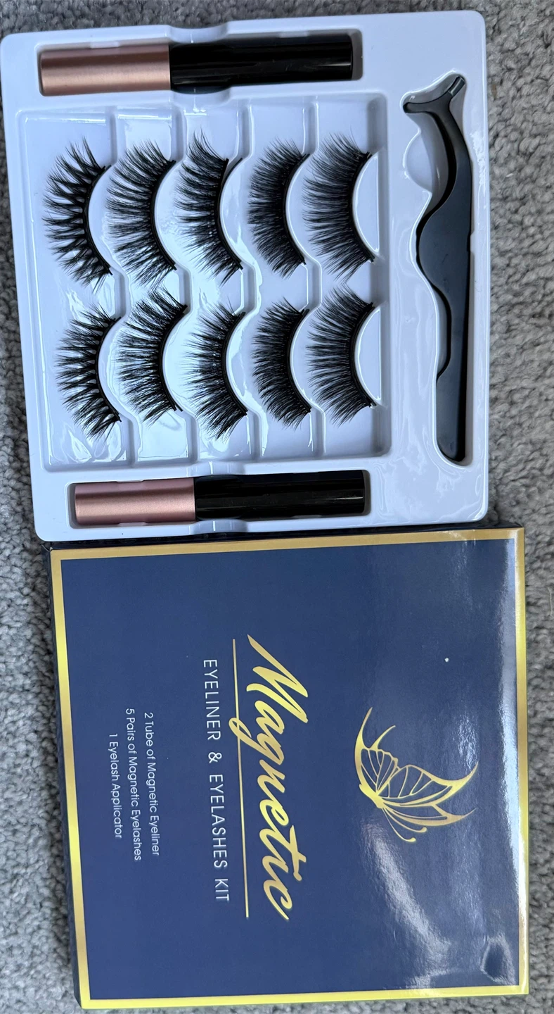 Magnetic Eyeliner & Eyelashes Kit (reusable)