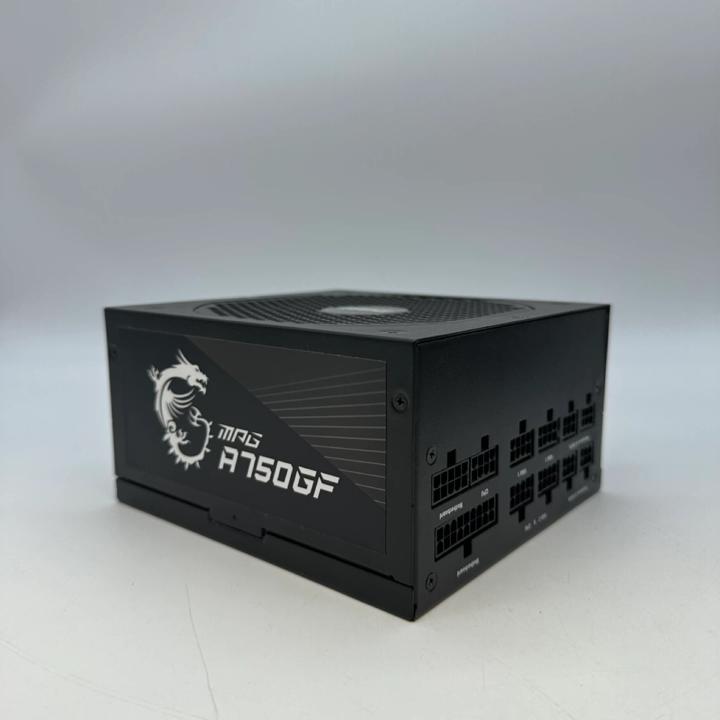 MSI MAG A750GF Power Supply - photo 3