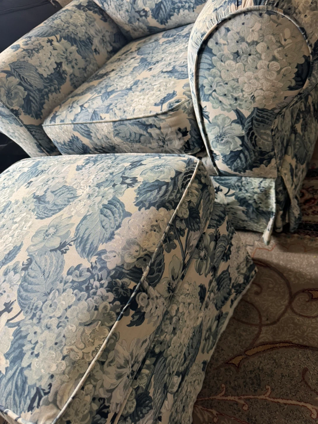 Floral Armchair and Ottoman Set - photo 4