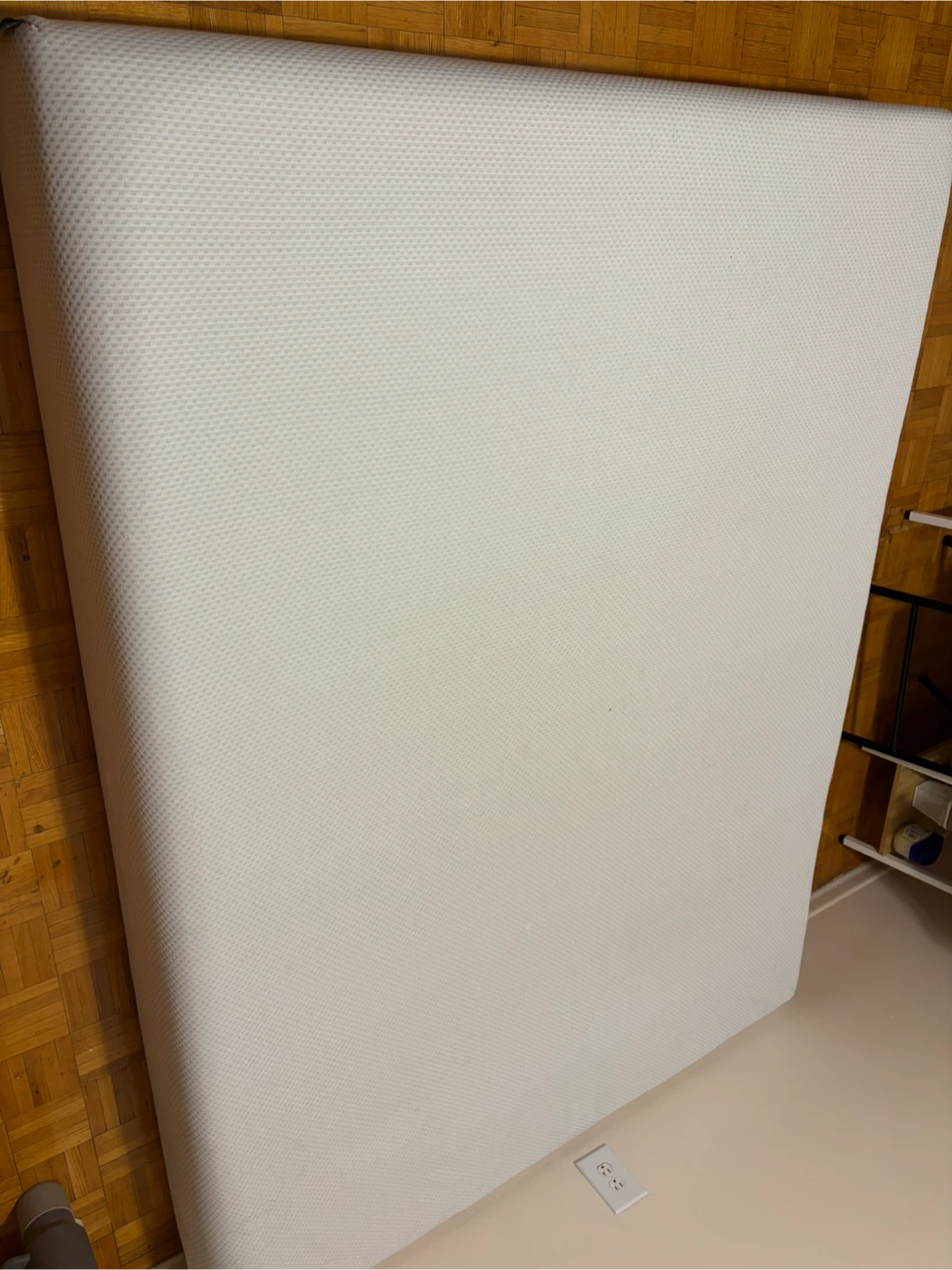 New Medium firm Mattress- Queensize - photo 4