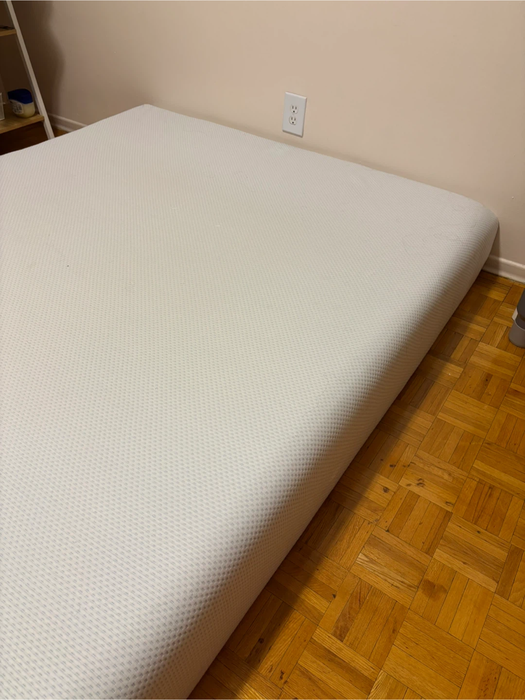 New Medium firm Mattress- Queensize - photo 2