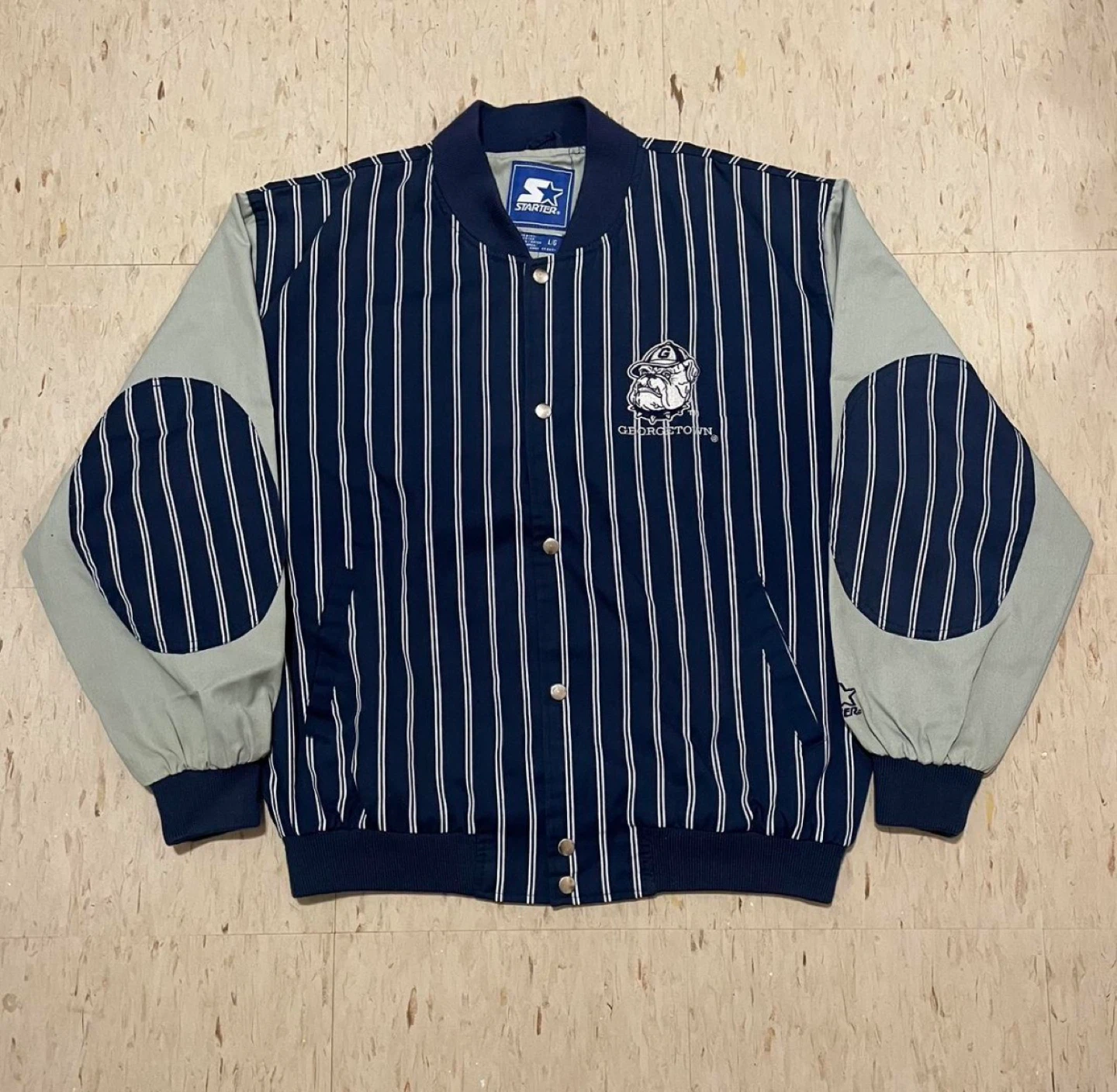 Starter Georgetown Bulldogs Varsity Jacket L/G