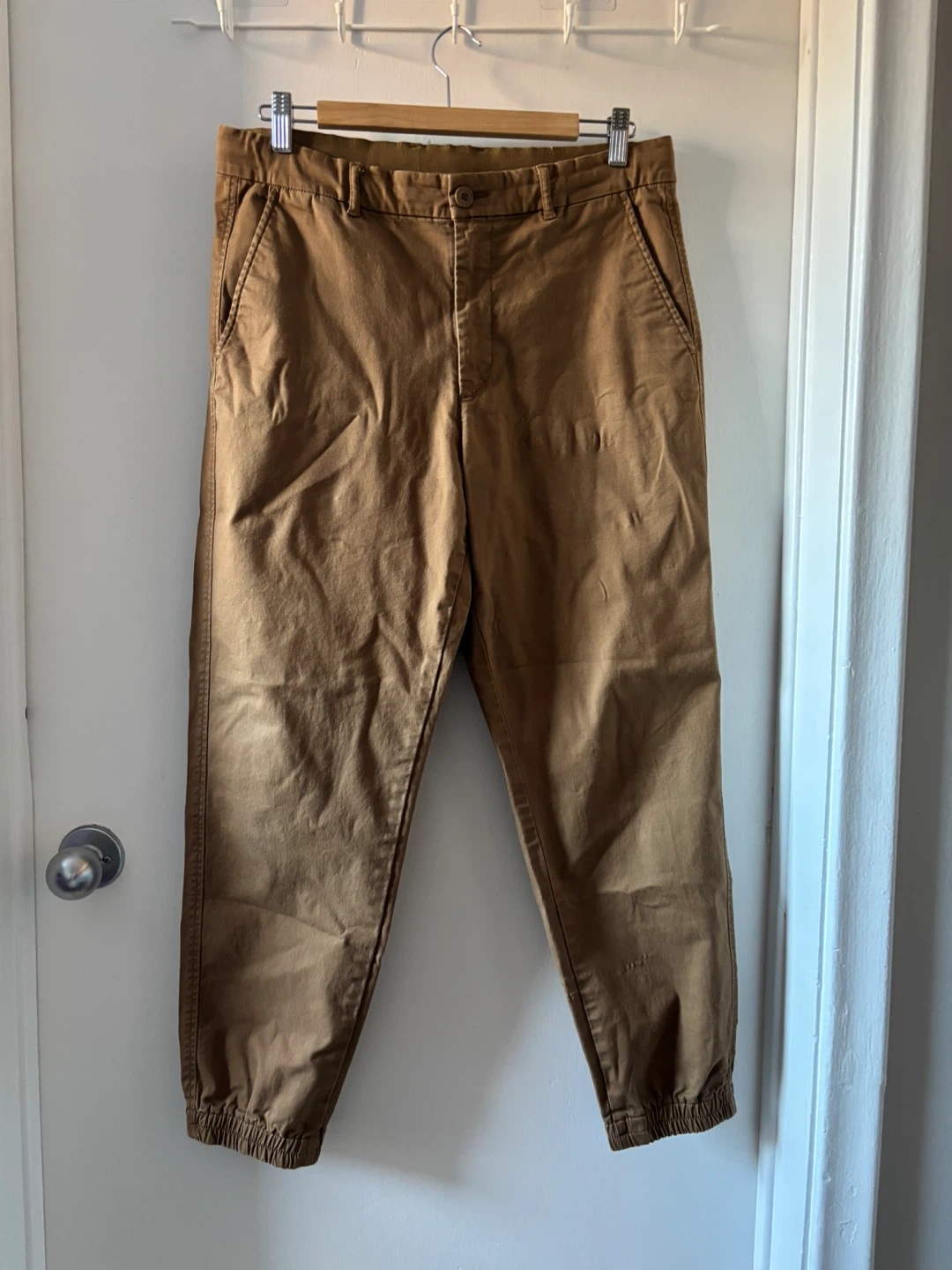 Uniqlo Brown Jogger Pants