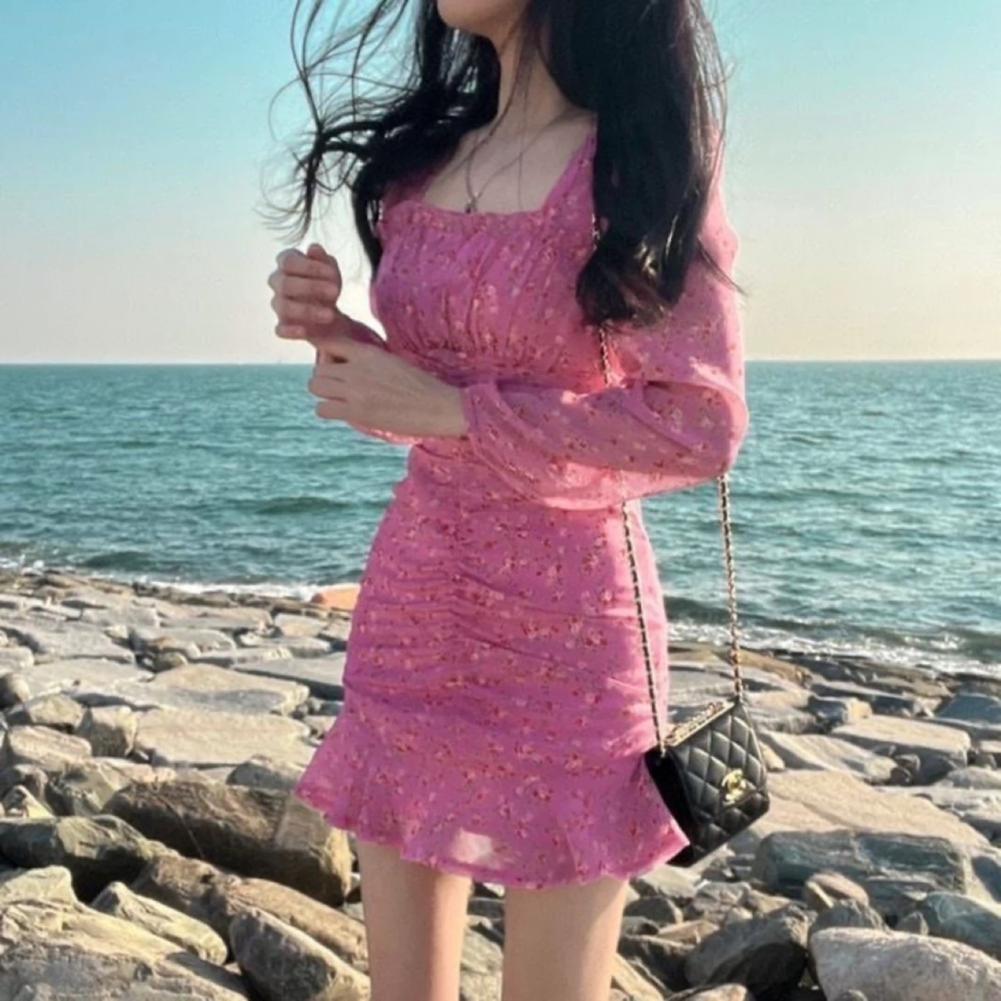 NEW Pink Floral Ruched Ruffle Hem Long Sleeve Fitted Dress