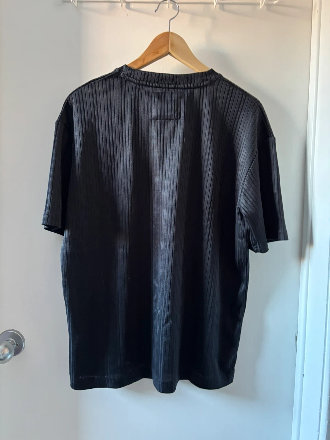 Black Ribbed T-Shirt - photo 2