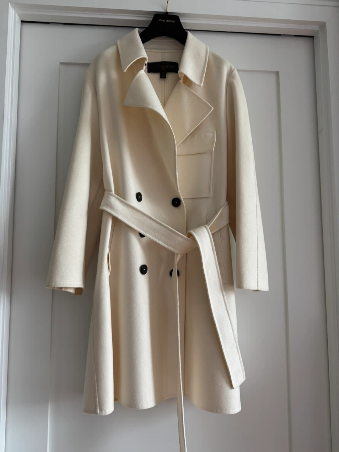 Louis Vuitton White Trench Coat L / XL wool like new - photo 5