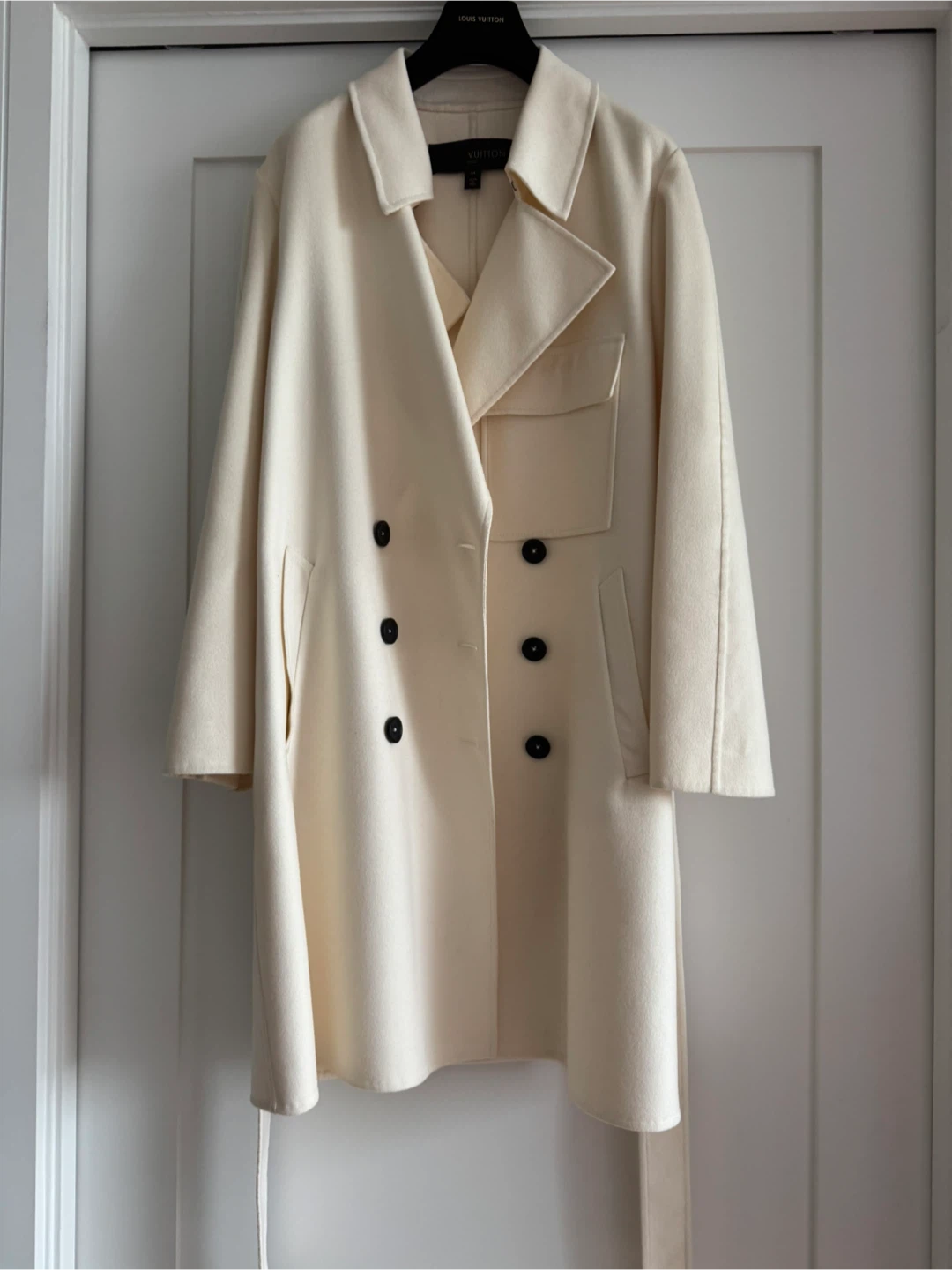 Louis Vuitton White Trench Coat L / XL wool like new - photo 3