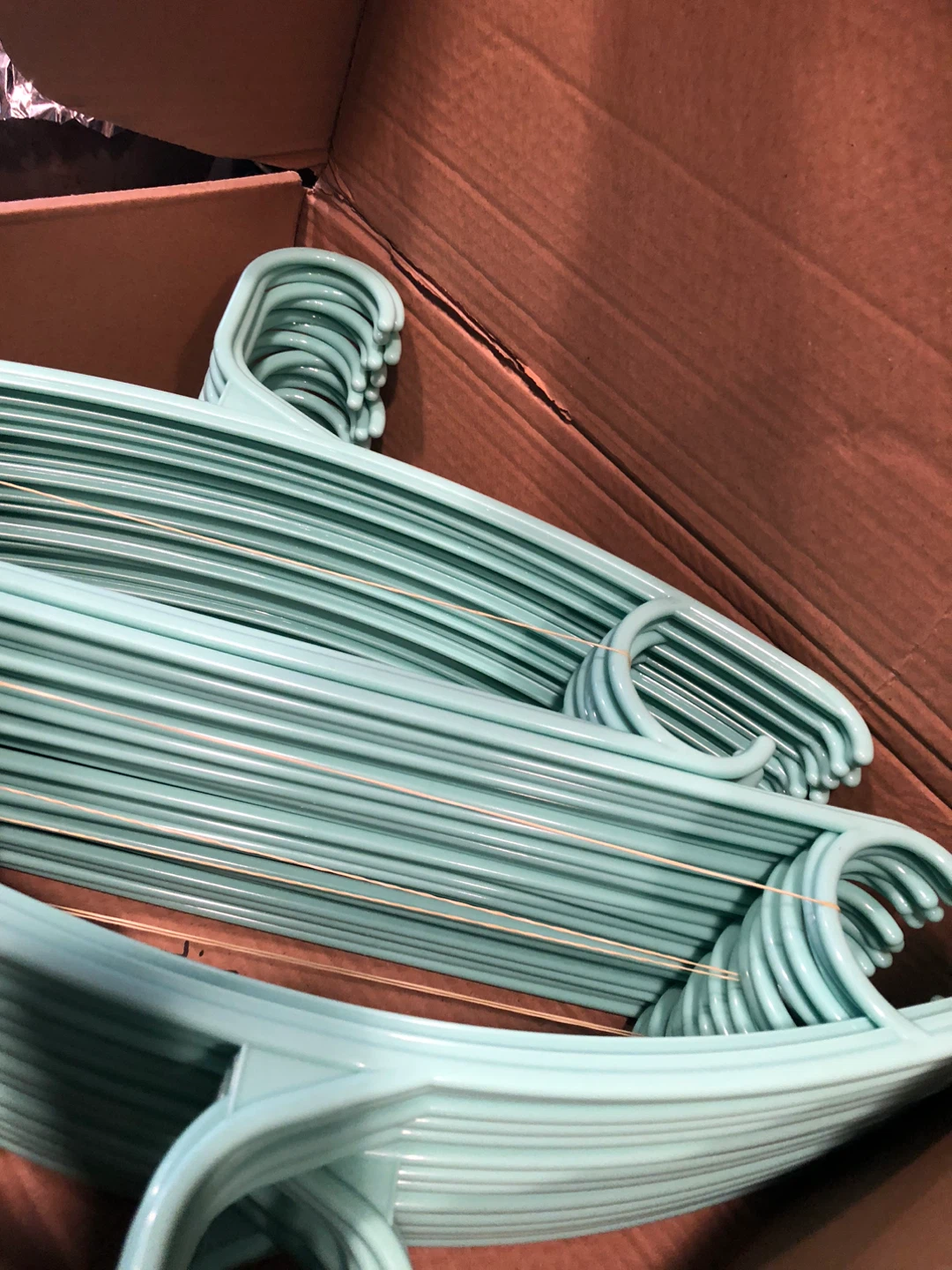 NEW! Plastic Hangers in box - photo 2