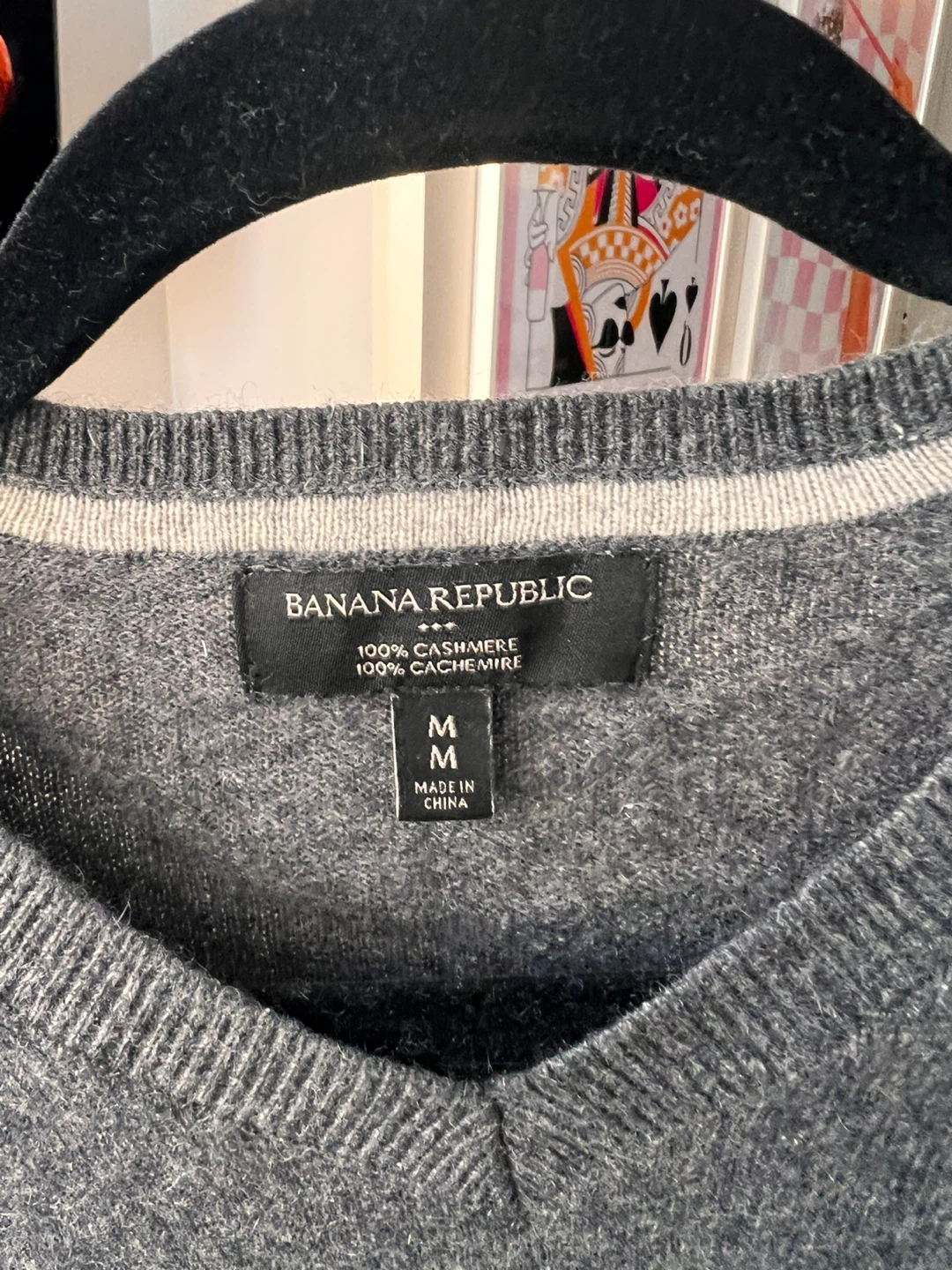 Banana Republic Grey V-Neck Sweater - Size M