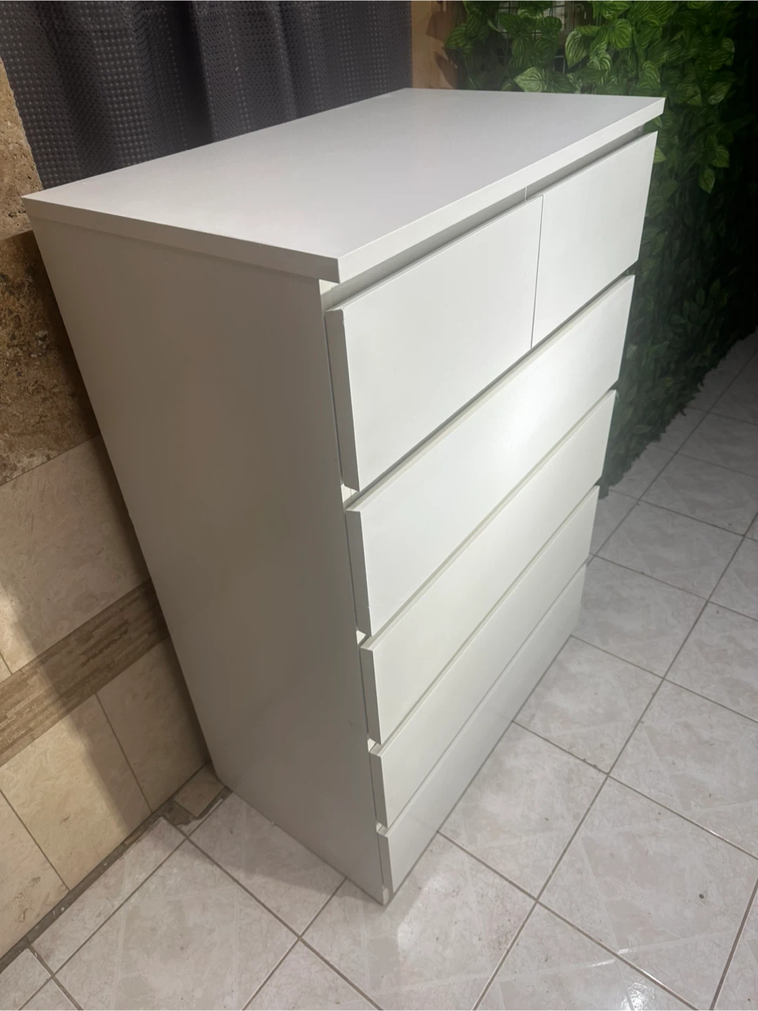 White 6-Drawer Dresser - photo 2