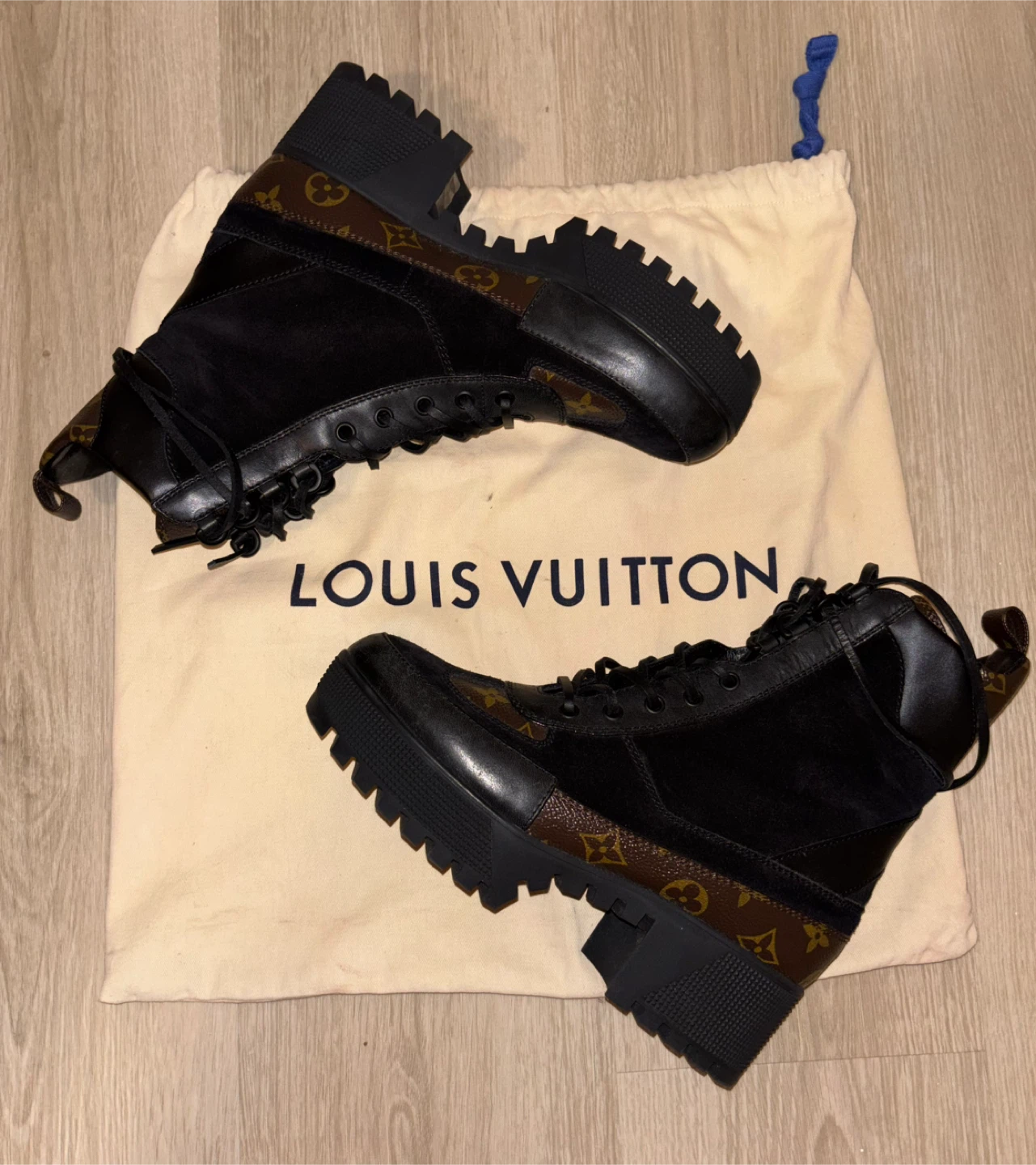 Louis Vuitton Laureate Platform Boots
