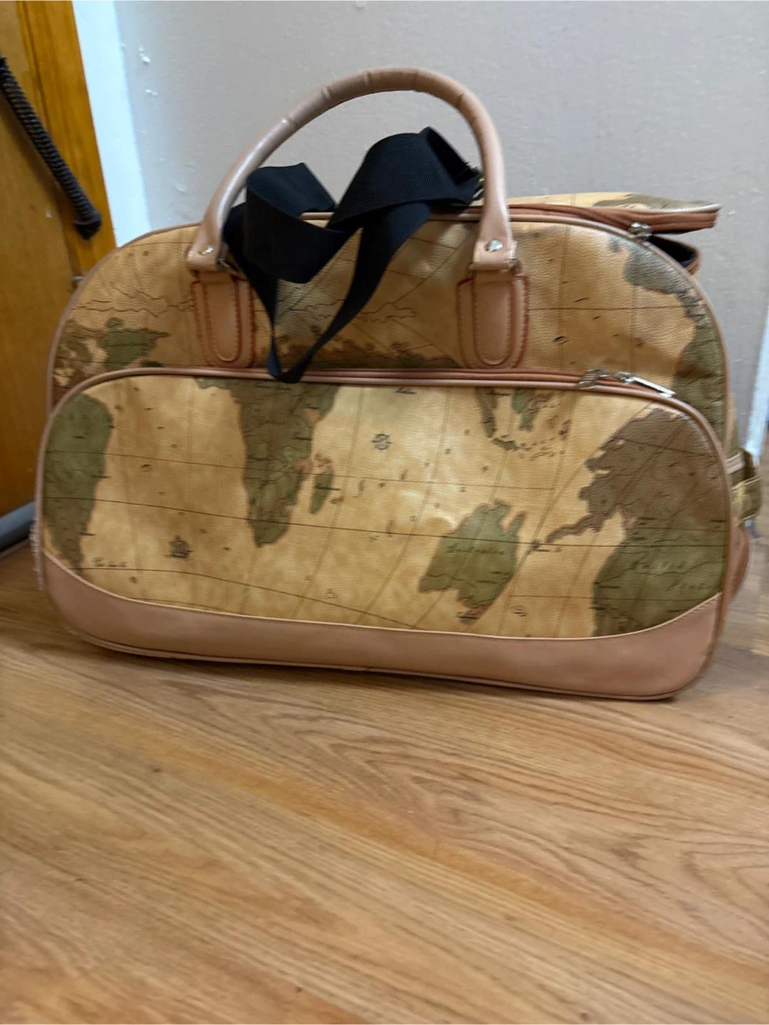 World Map Print Rolling Luggage Bag