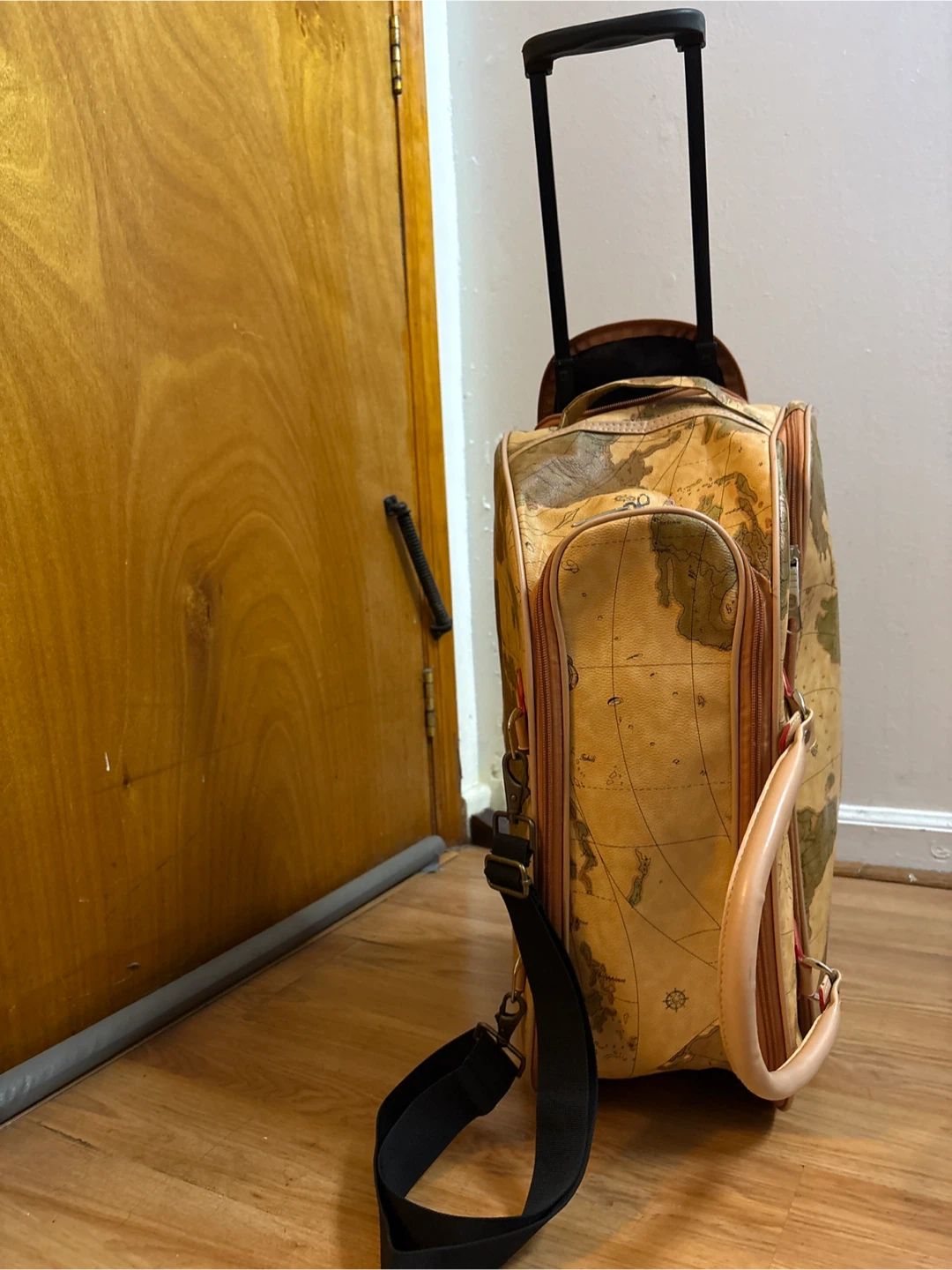 World Map Print Rolling Luggage Bag - photo 4