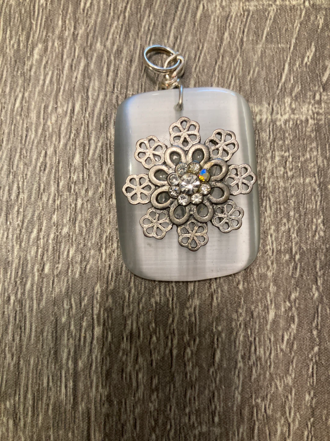 Decorative Snowflake Pendant