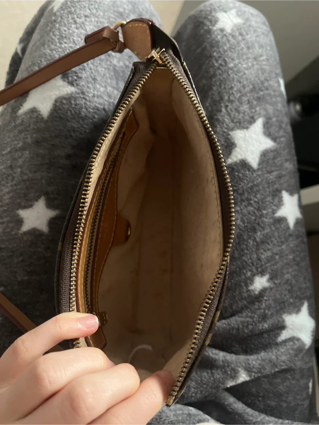 Louis Vuitton Bag Authentic - photo 3