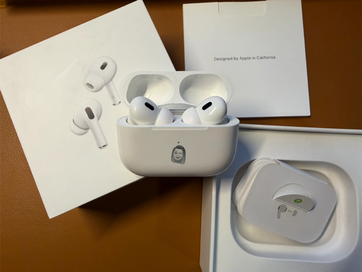 🧡 Apple AirPods Pro (2nd generation)