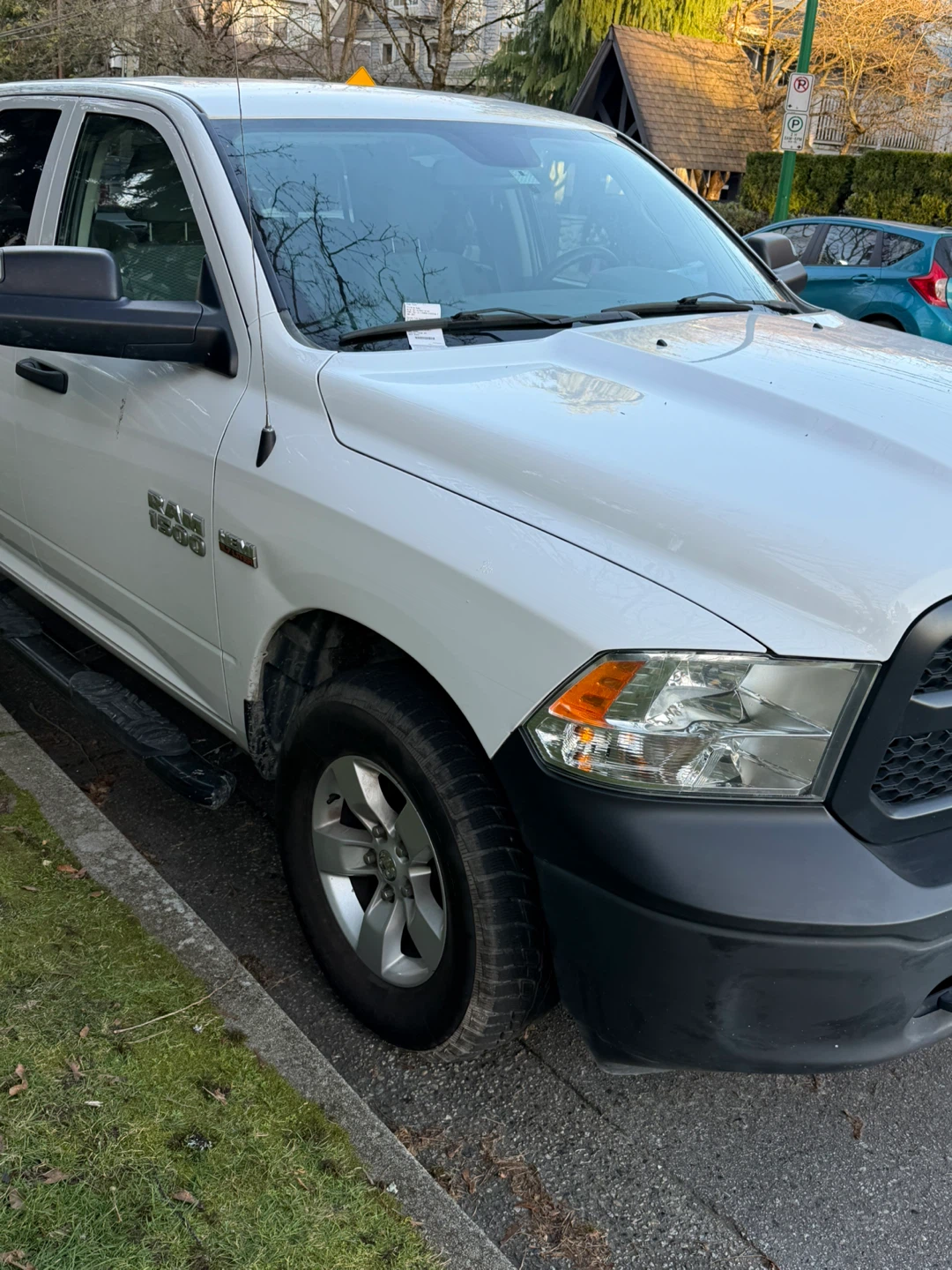 2015 Doge Ram 1500 5.7 V8 - 214000 KM - photo 3