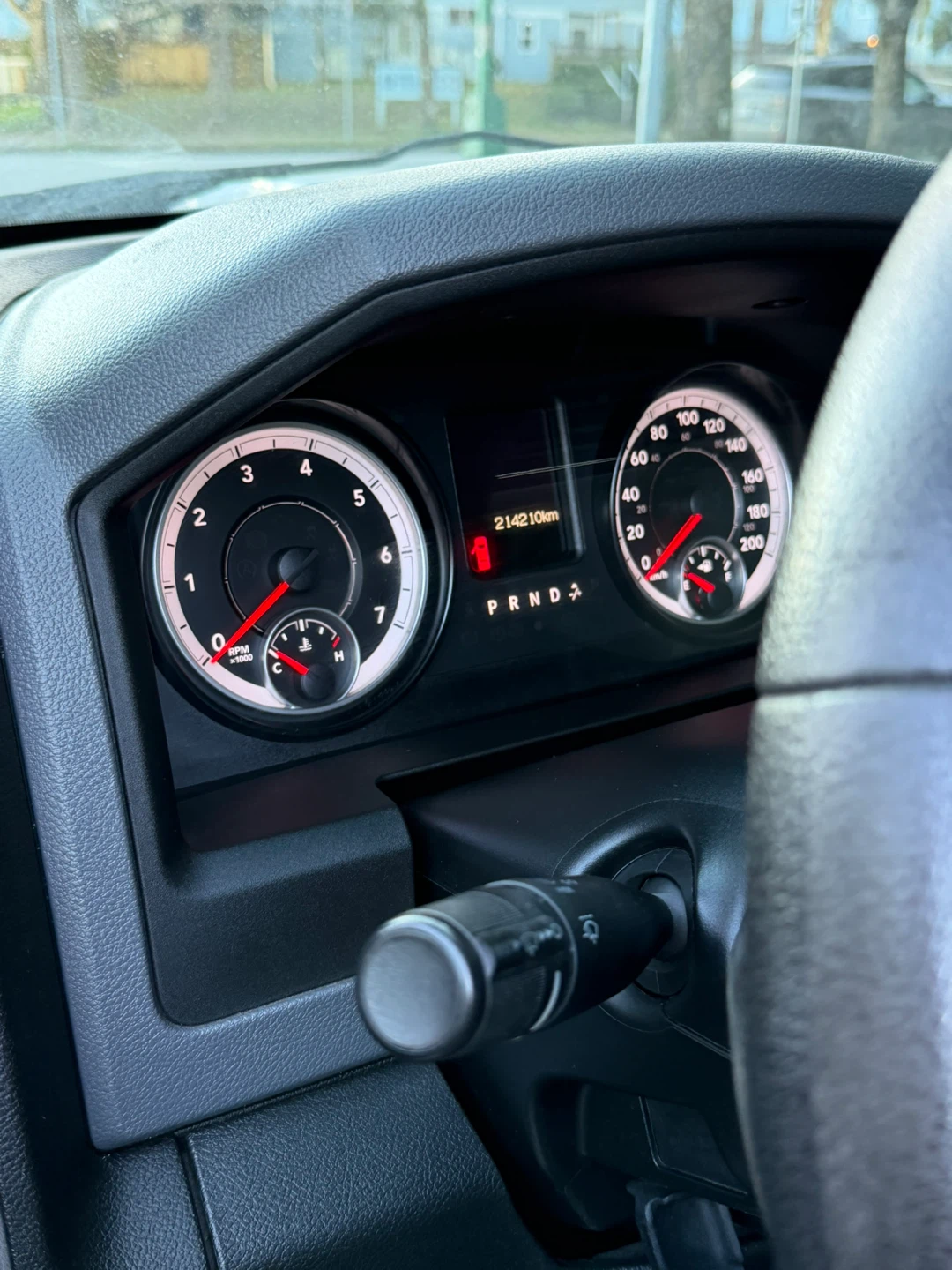 2015 Doge Ram 1500 5.7 V8 - 214000 KM - photo 4