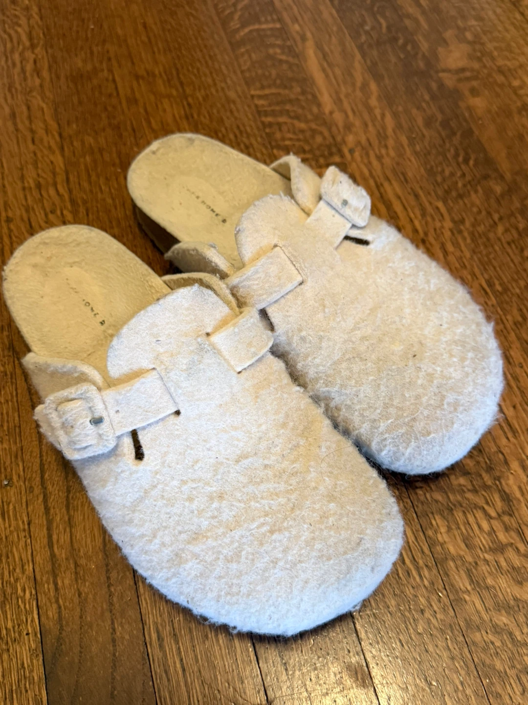 Zara Cream Felt Clogs