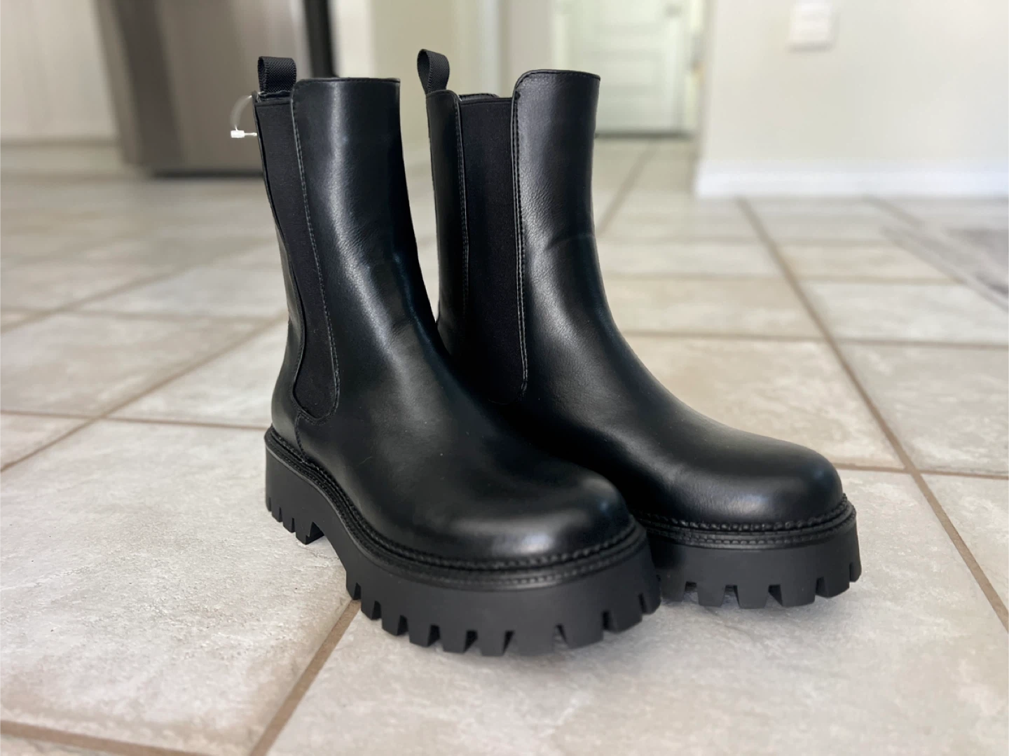Steve Madden AMIE Black Leather Boots - photo 4