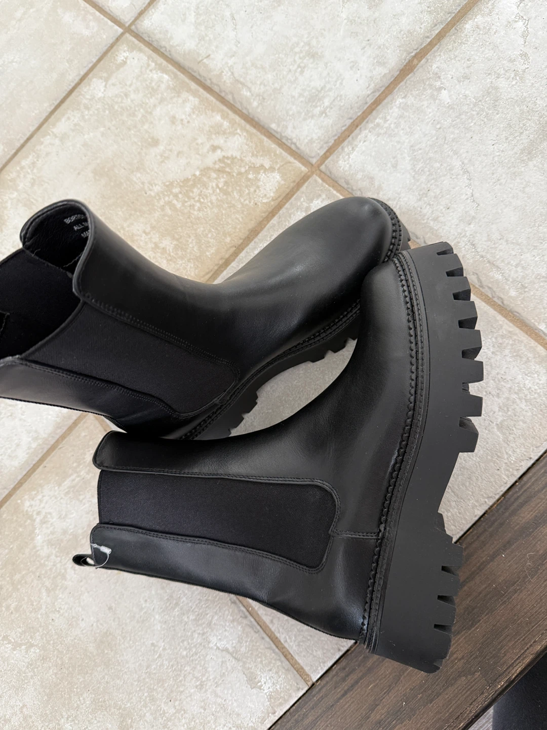 Steve Madden AMIE Black Leather Boots - photo 5